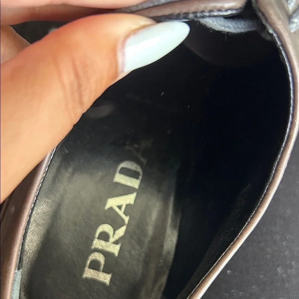 Prada chic dark